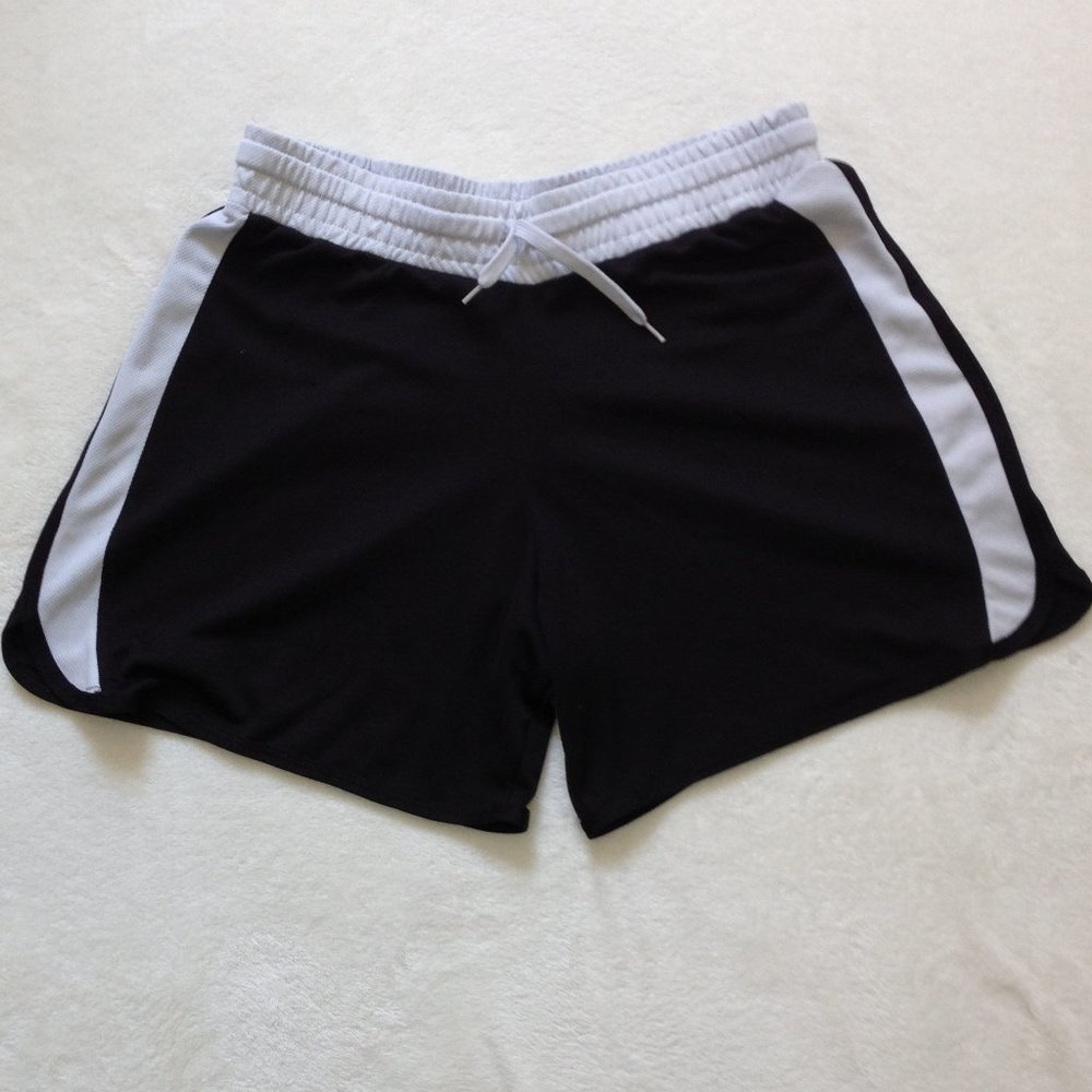 Starting Point Women's Athletic Shorts Med.